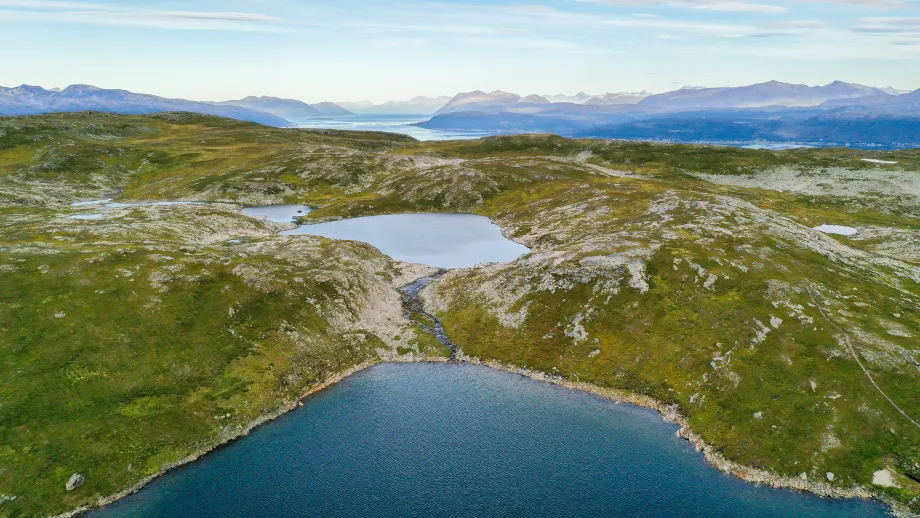Oversiktsbilde av dam p&aring; Amundvatnet-5