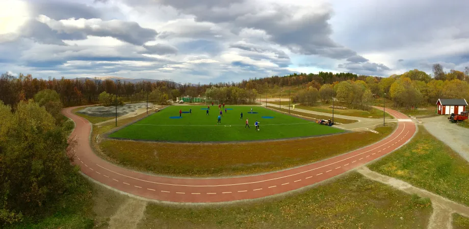 Charlottenlund aktivitets- og friluftspark, sommer.