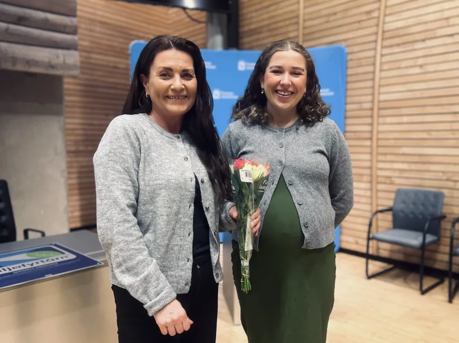 Laila &Oslash;stg&aring;rd sammen med varaordf&oslash;rer Sigrid Bj&oslash;rnhaug Hammer